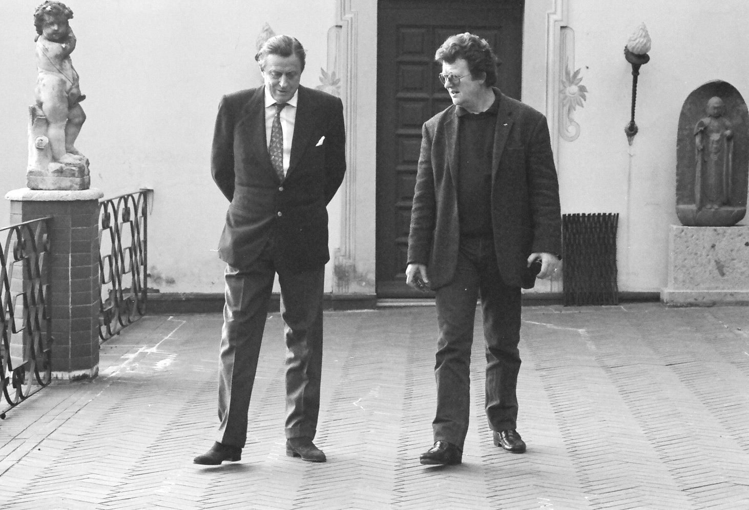 Hans Heinrich Thyssen-Bornemisza and David R. L. Litchfield at Villa Favorita, Lugano, Switzerland, 1989 &copy; Nicola Graydo
