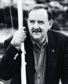 Ian Kiernan Ian Kiernan