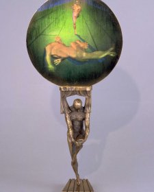 Mirror Mirror: Graeme Murphy Mirror Mirror: Graeme Murphy