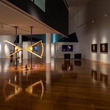 Installation of ‘Face to Face: The New Normal’ at Wagga Wagga Regional Gallery, 2021 Vic McEwan Installation of ‘Face to Face: The New Normal’ at Wagga Wagga Regional Gallery, 2021 Vic McEwan