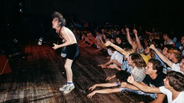 Angus Young, AC/DC, LA Angus Young, AC/DC, LA