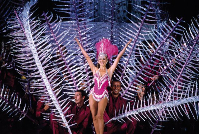 Kylie Minogue &ndash; Sydney 2000 Olympic Games by Martin Philbey