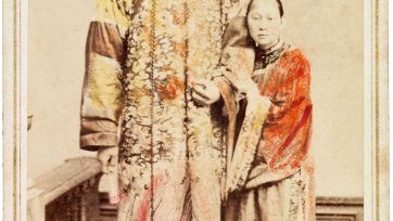 Chang the Chinese giant with his wife Kin Foo Chang the Chinese giant with his wife Kin Foo