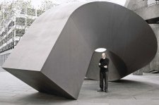 Halo: Clement Meadmore Halo: Clement Meadmore