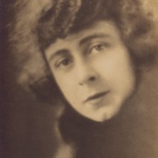 Lottie Lyell as Doreen by Monte Luke Lottie Lyell as Doreen by Monte Luke