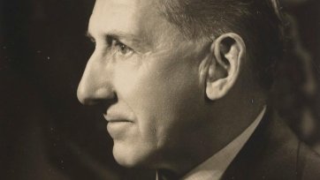 William Dakin William Dakin