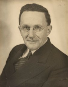 Raymond Gosford Watt Raymond Gosford Watt