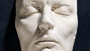 Life mask of John Bell Life mask of John Bell