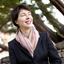 Dr Claire Roberts Dr Claire Roberts