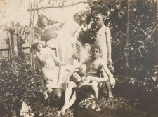 Ruby, Norman, Pearl, Percy, Reg, Bill Dyson and Mary in Creswick garden Ruby, Norman, Pearl, Percy, Reg, Bill Dyson and Mary in Creswick garden